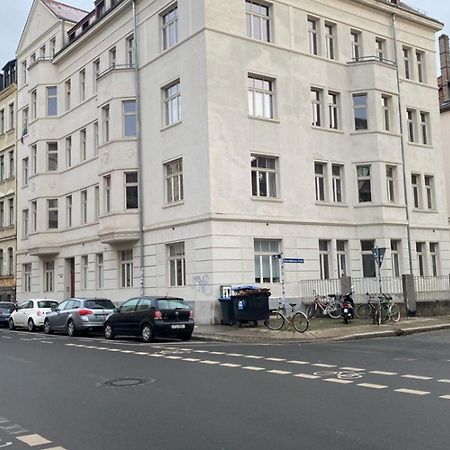 Homy I Altbaucharme Netflix Und Wlan Apartment Leipzig Bagian luar foto