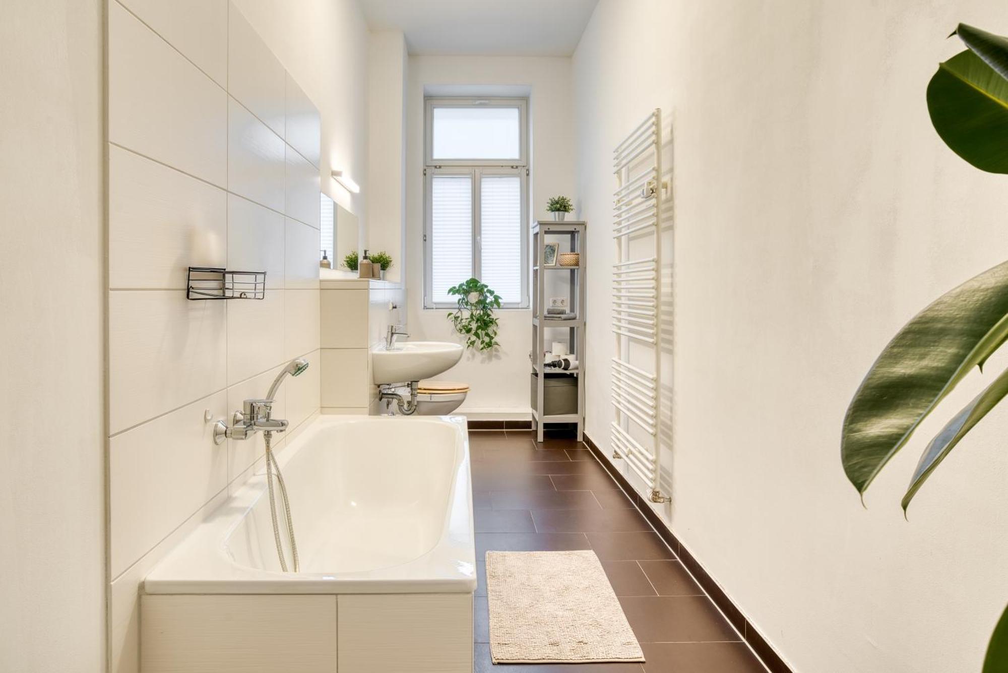 Homy I Altbaucharme Netflix Und Wlan Apartment Leipzig Bagian luar foto