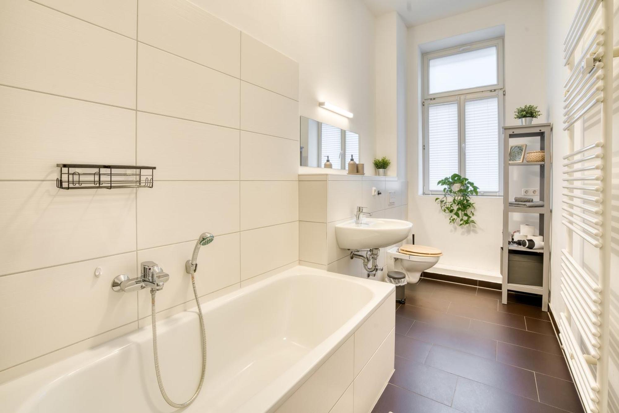 Homy I Altbaucharme Netflix Und Wlan Apartment Leipzig Bagian luar foto