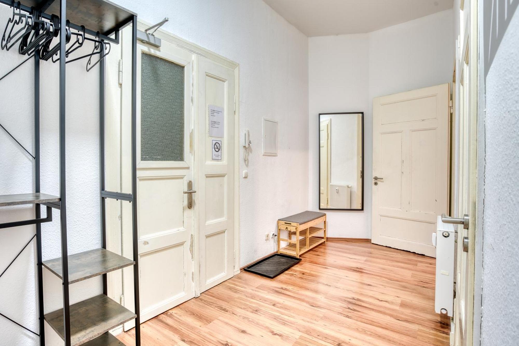 Homy I Altbaucharme Netflix Und Wlan Apartment Leipzig Bagian luar foto